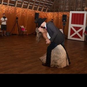 Meet your Posher, Shelby